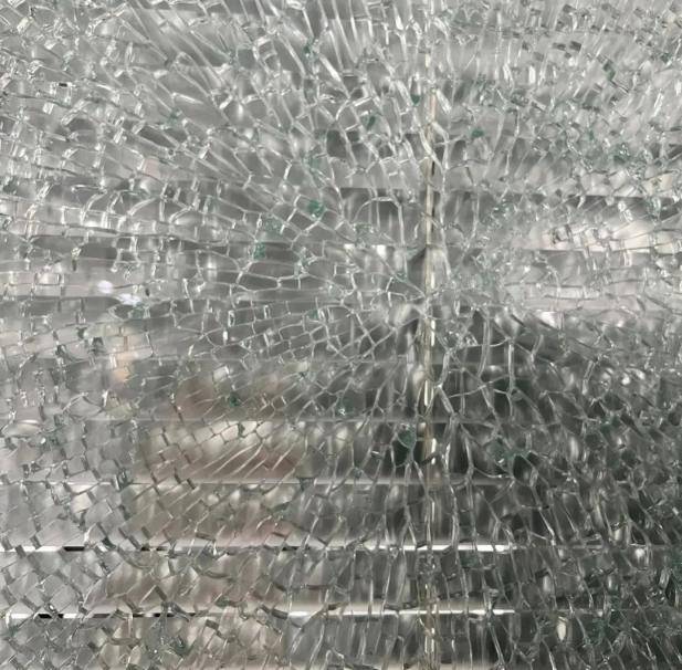 铝合金门窗玻璃自爆防不胜防，如何应对不破防？ 